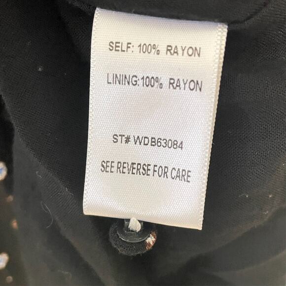 Lost + Wander Dress Black Geometric Long Sleeve Smocked Mini Dress Size M - Picture 9 of 9